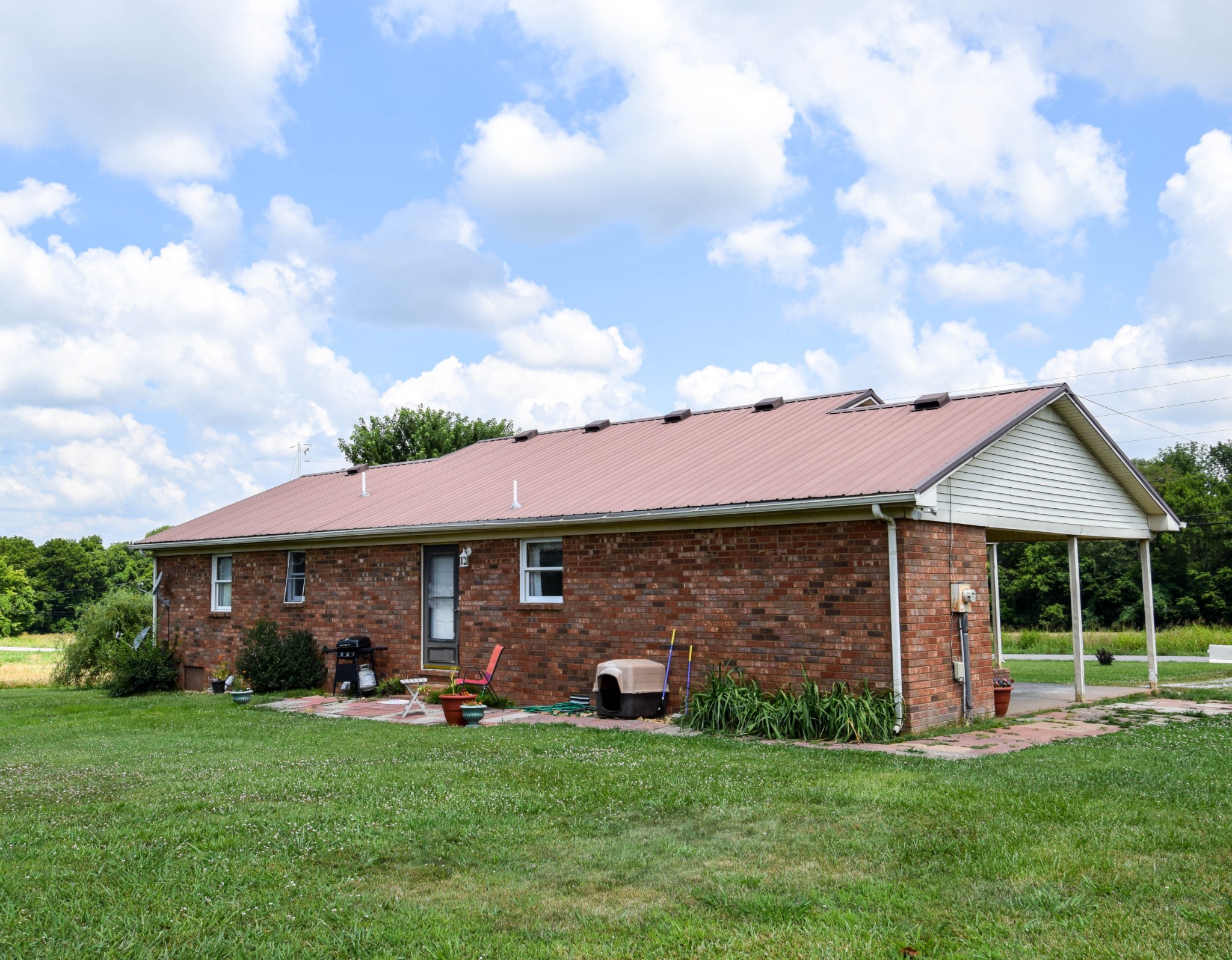 135 Old Highway 52w Portland TN 37148