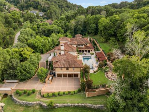 1805 Pace Haven Franklin TN 37069