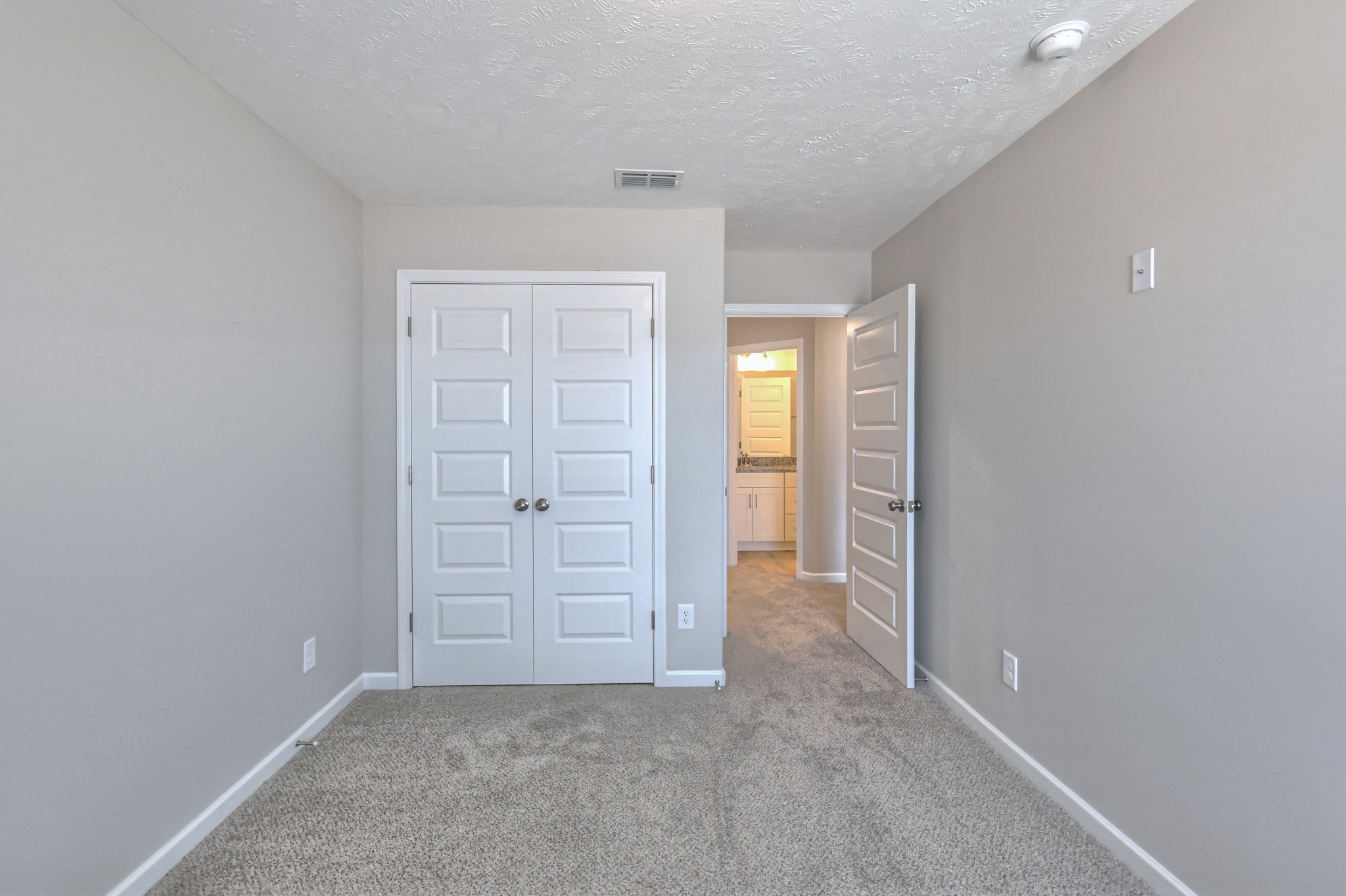 31 Hardwood Road Tullahoma TN 37388