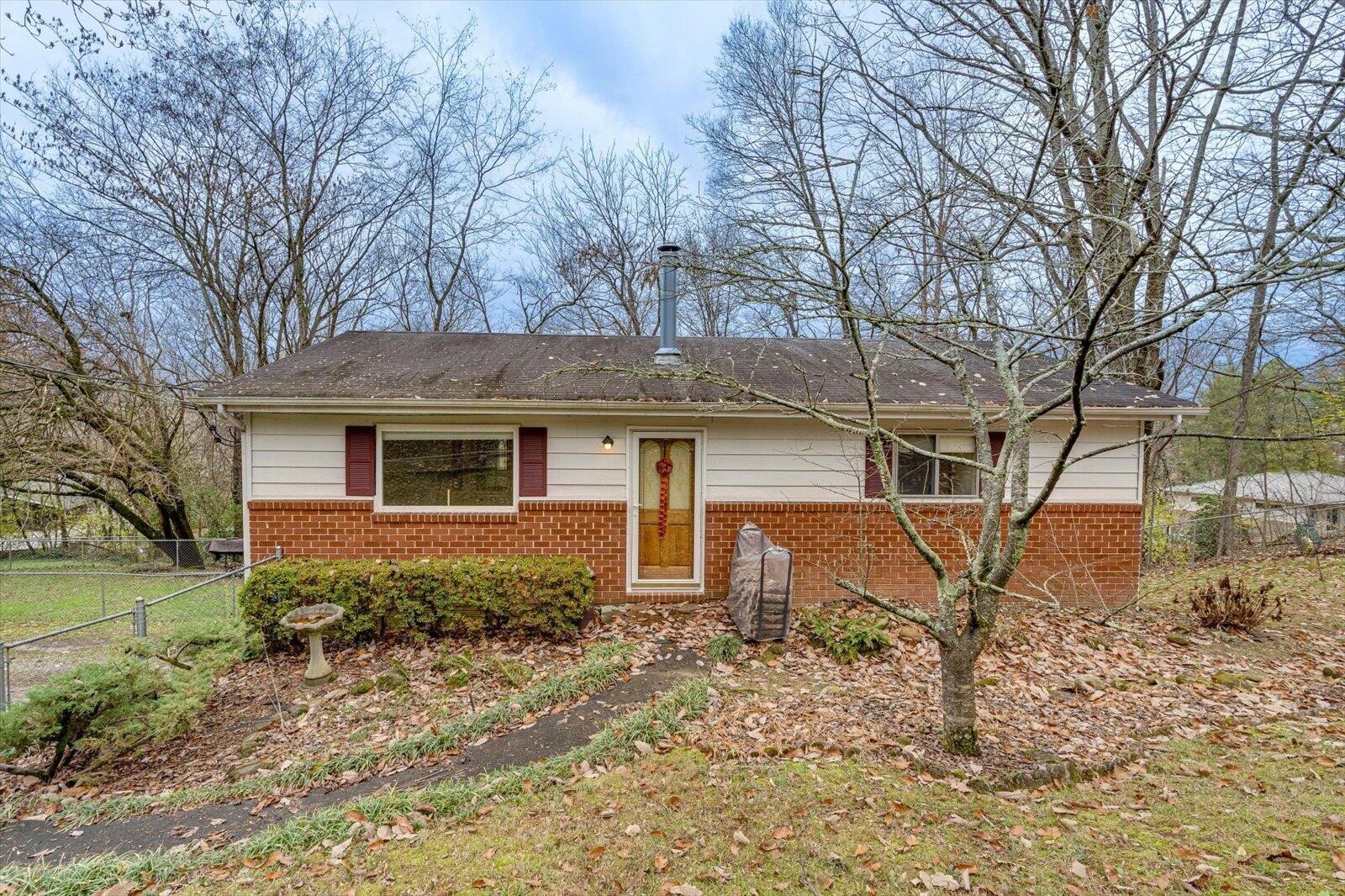 307 Freudenburg Lane Chattanooga TN 37415