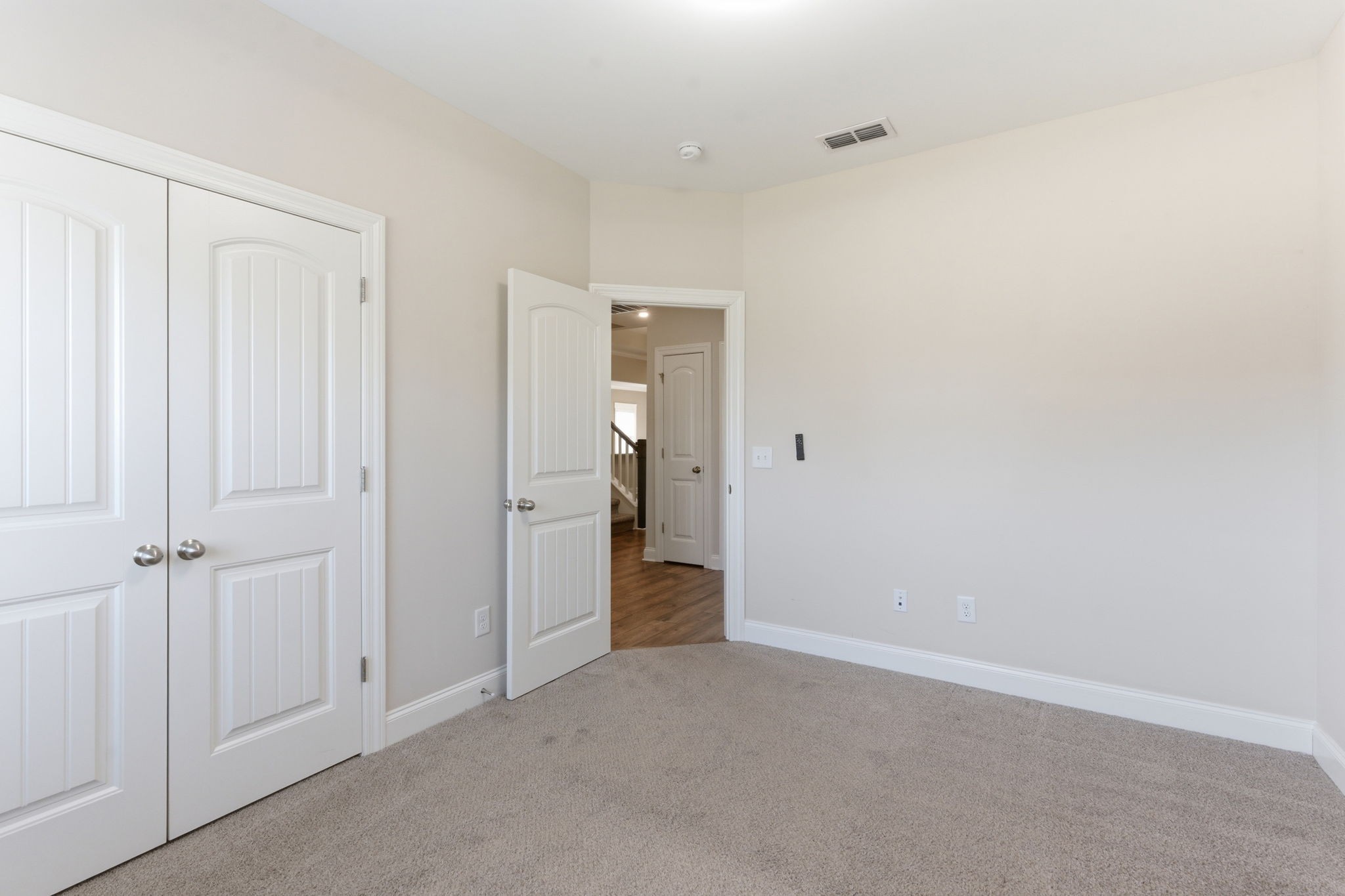 1234 Cotillion Drive Murfreesboro TN 37128