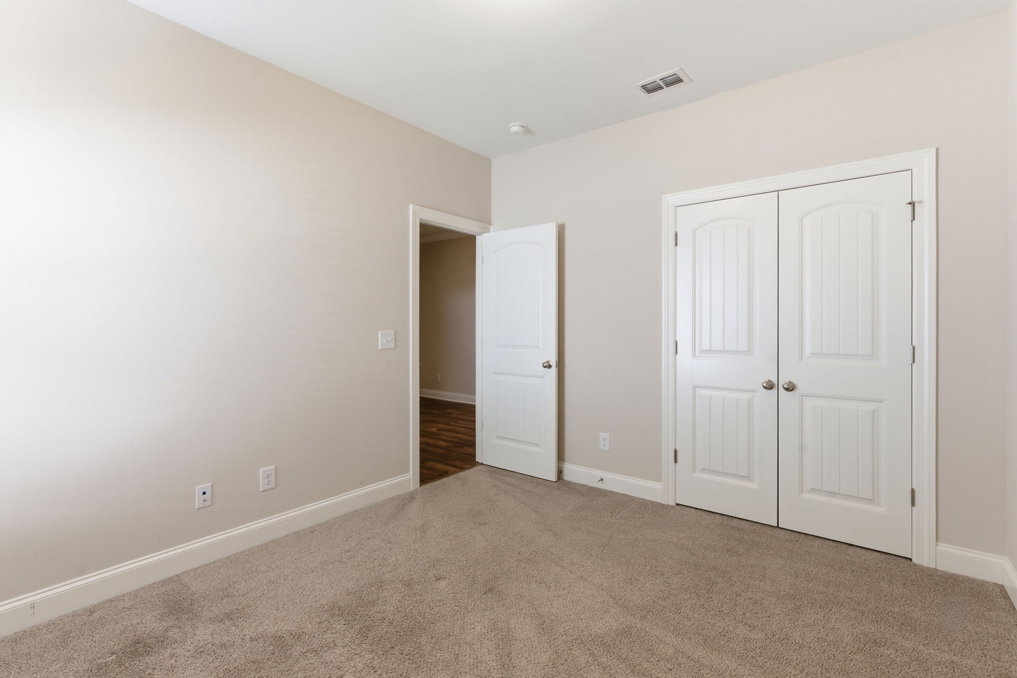 1234 Cotillion Drive Murfreesboro TN 37128