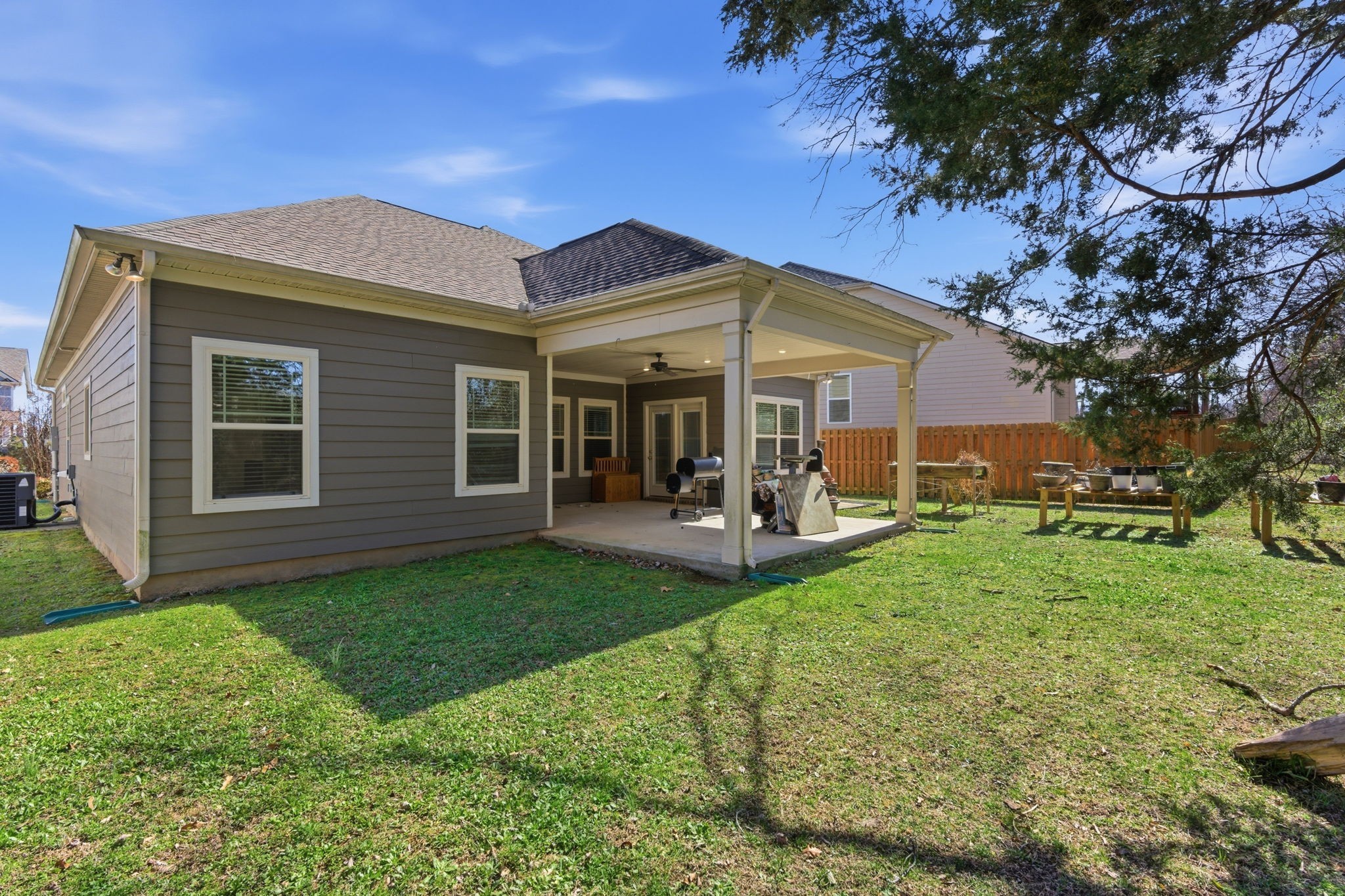 1234 Cotillion Drive Murfreesboro TN 37128