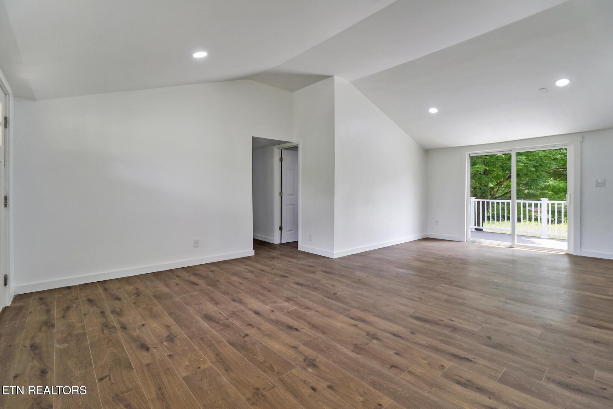 1095 Franklin Road Jamestown TN 38556