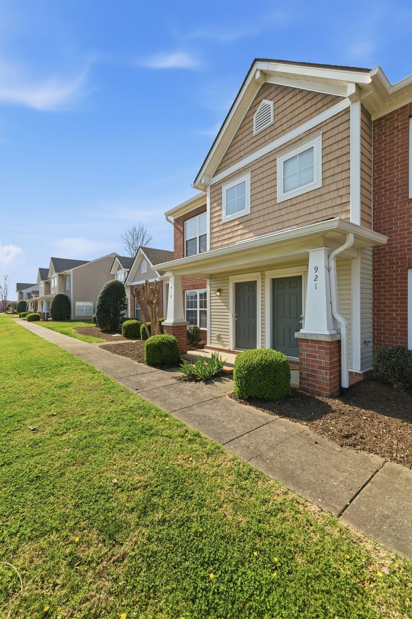 919 Seven Oaks Boulevard Smyrna TN 37167