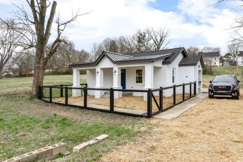 1812 Cherokee Drive Columbia TN 38401