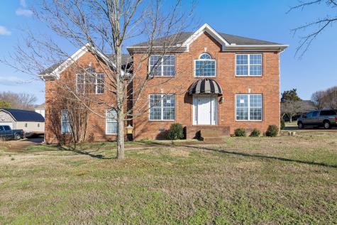 138 Huntington Place Hendersonville TN 37075