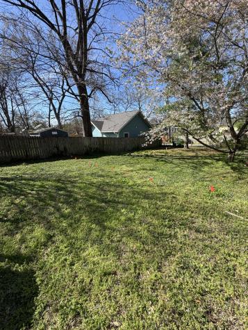 1427A Roberts Avenue Nashville TN 37206