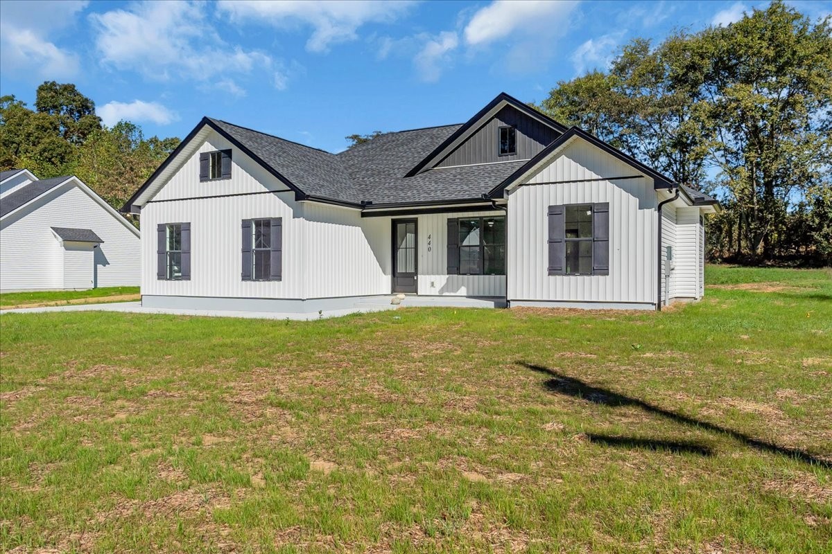 440 Sherwood Drive Mcminnville TN 37110