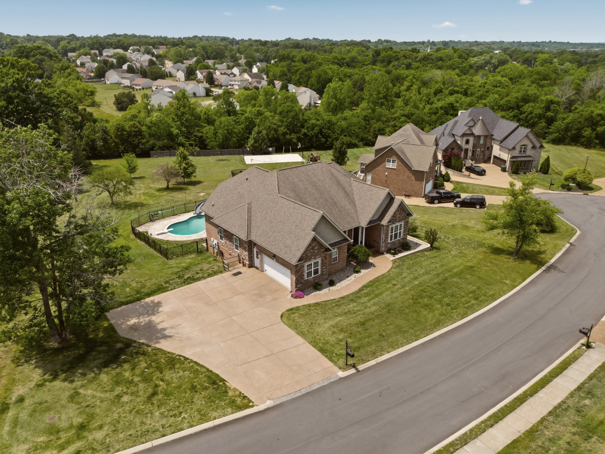 9119 Brooks Crossing Mount Juliet TN 37122