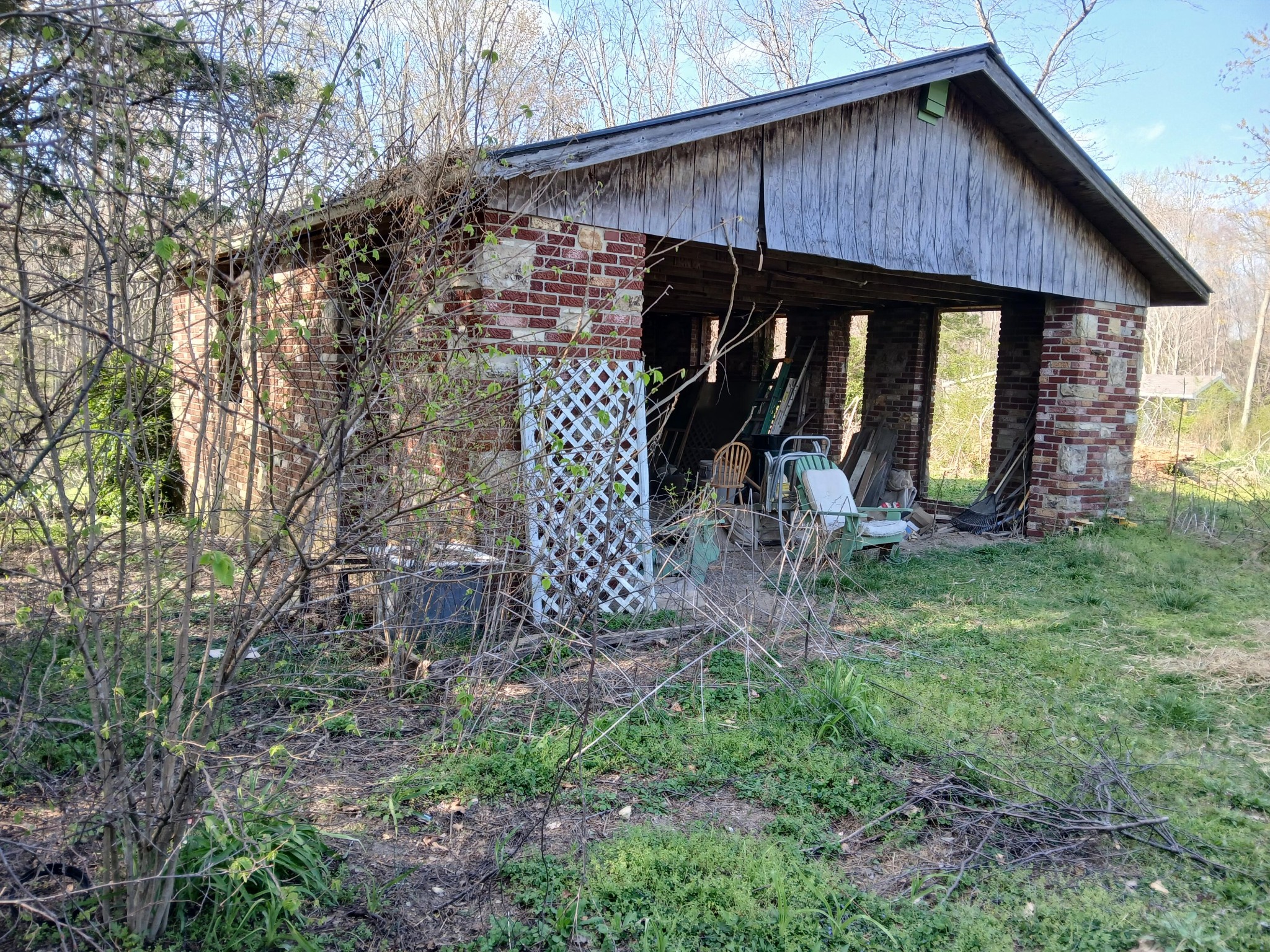 652 Gamaliel Road Red Boiling Springs TN 37150