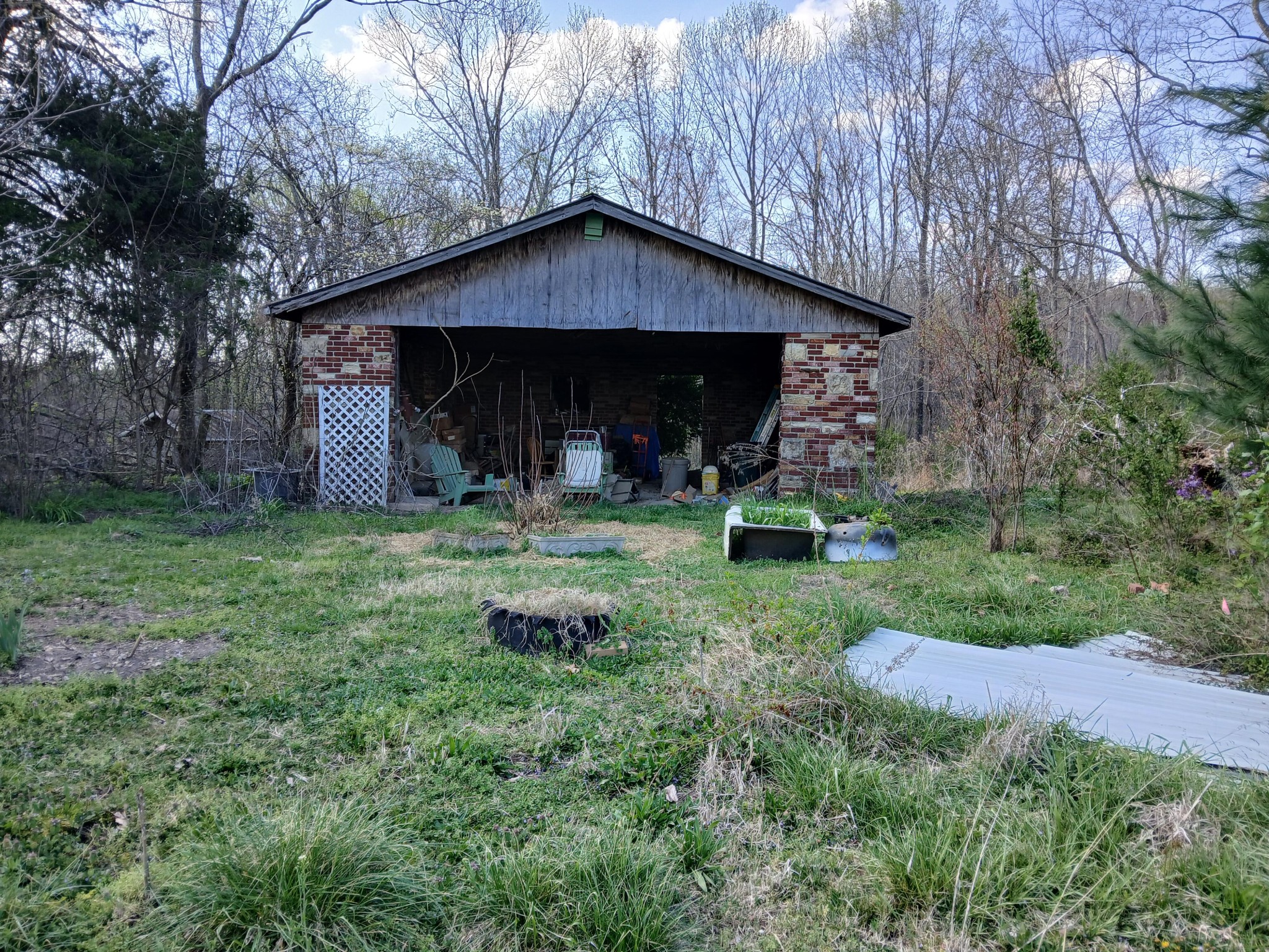652 Gamaliel Road Red Boiling Springs TN 37150