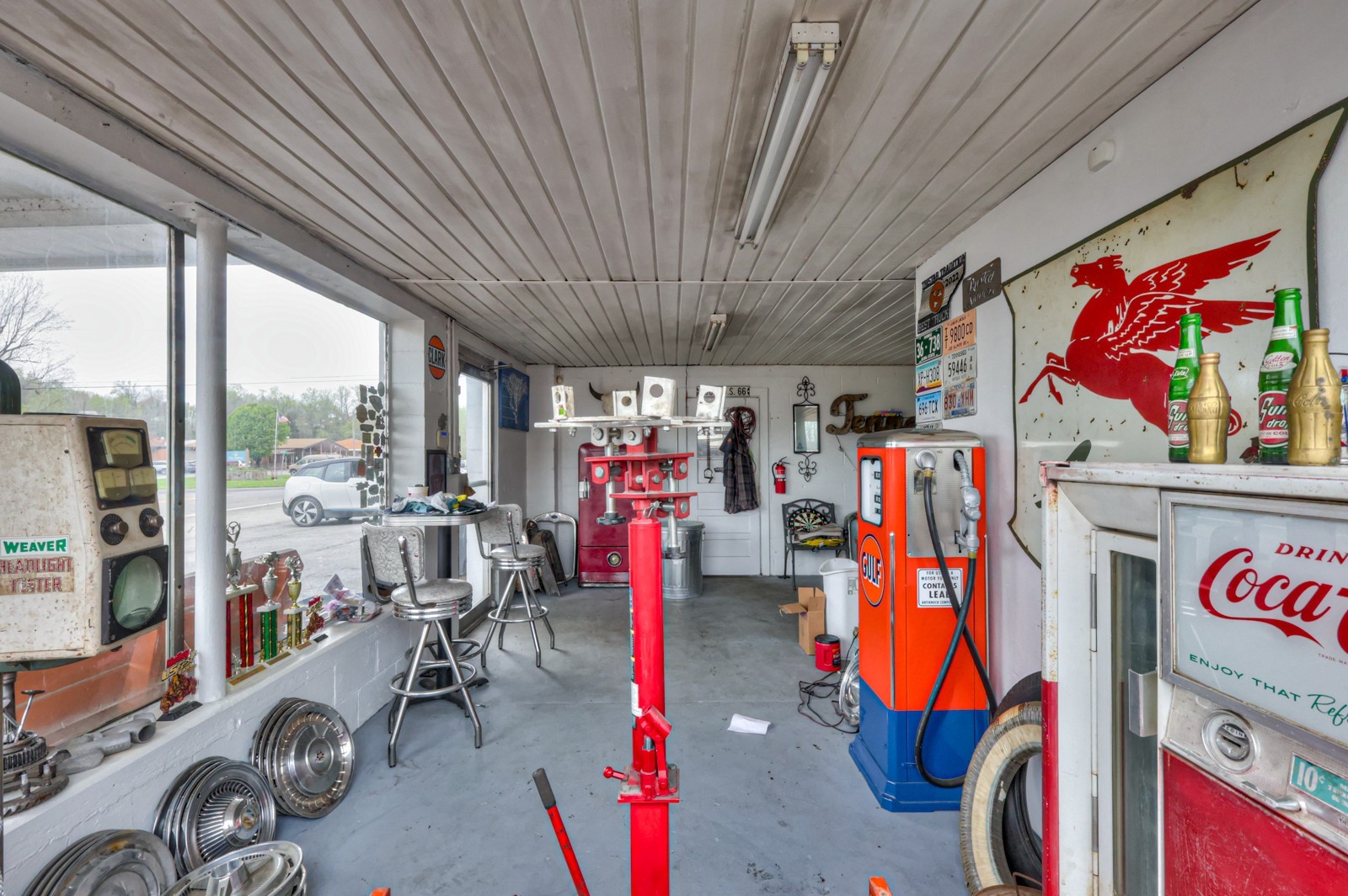 290 Main Street Red Boiling Springs TN 37150