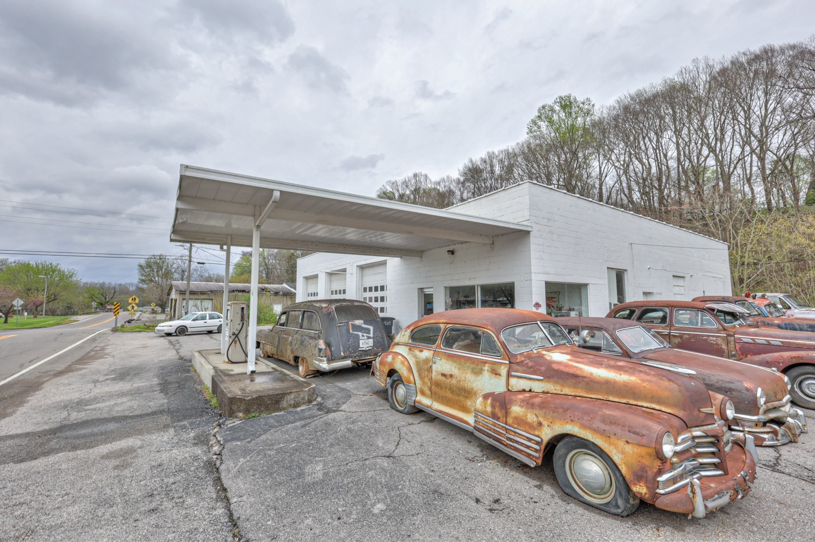 290 Main Street Red Boiling Springs TN 37150