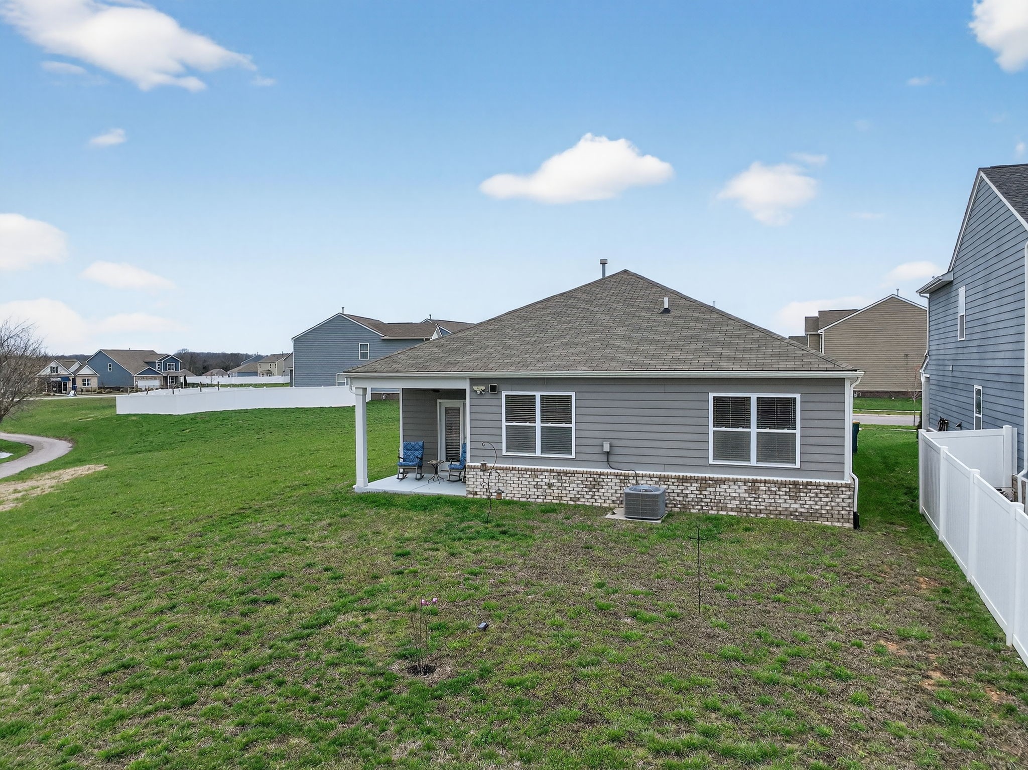 7129 Sunny Parks Drive White House TN 37188