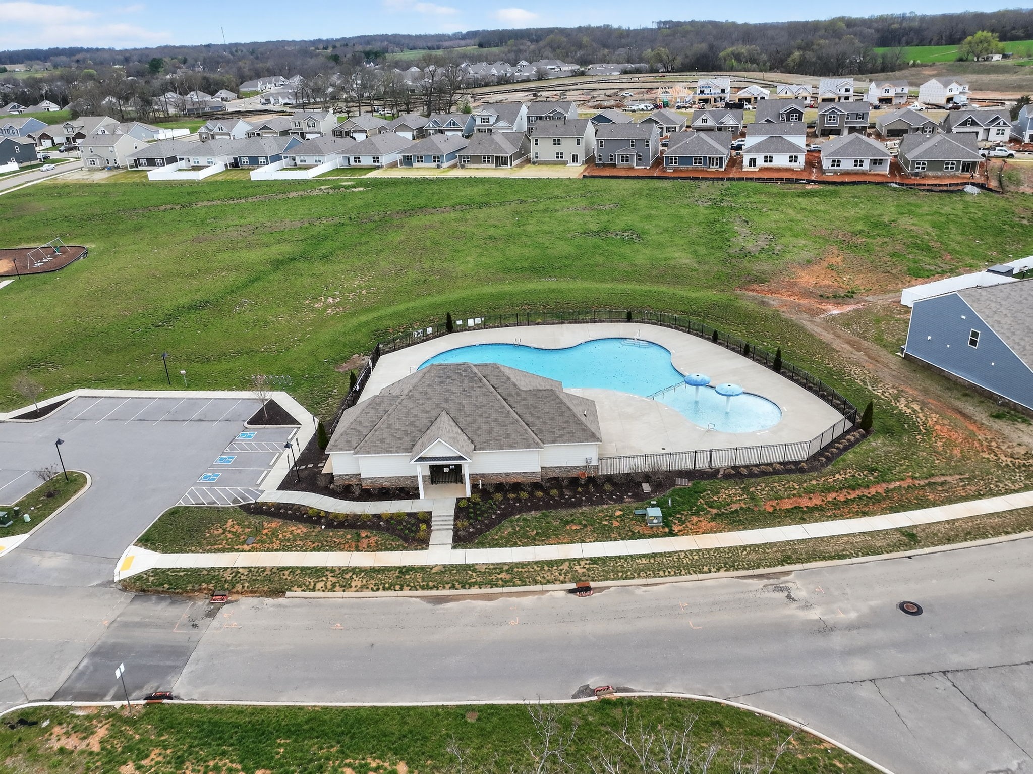 7129 Sunny Parks Drive White House TN 37188