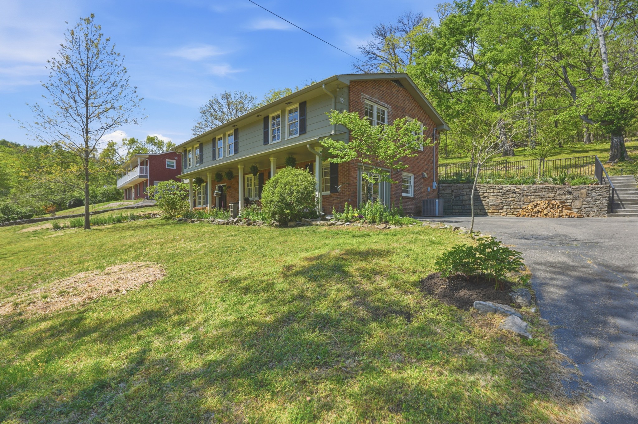 815 Rodney Drive Nashville TN 37205