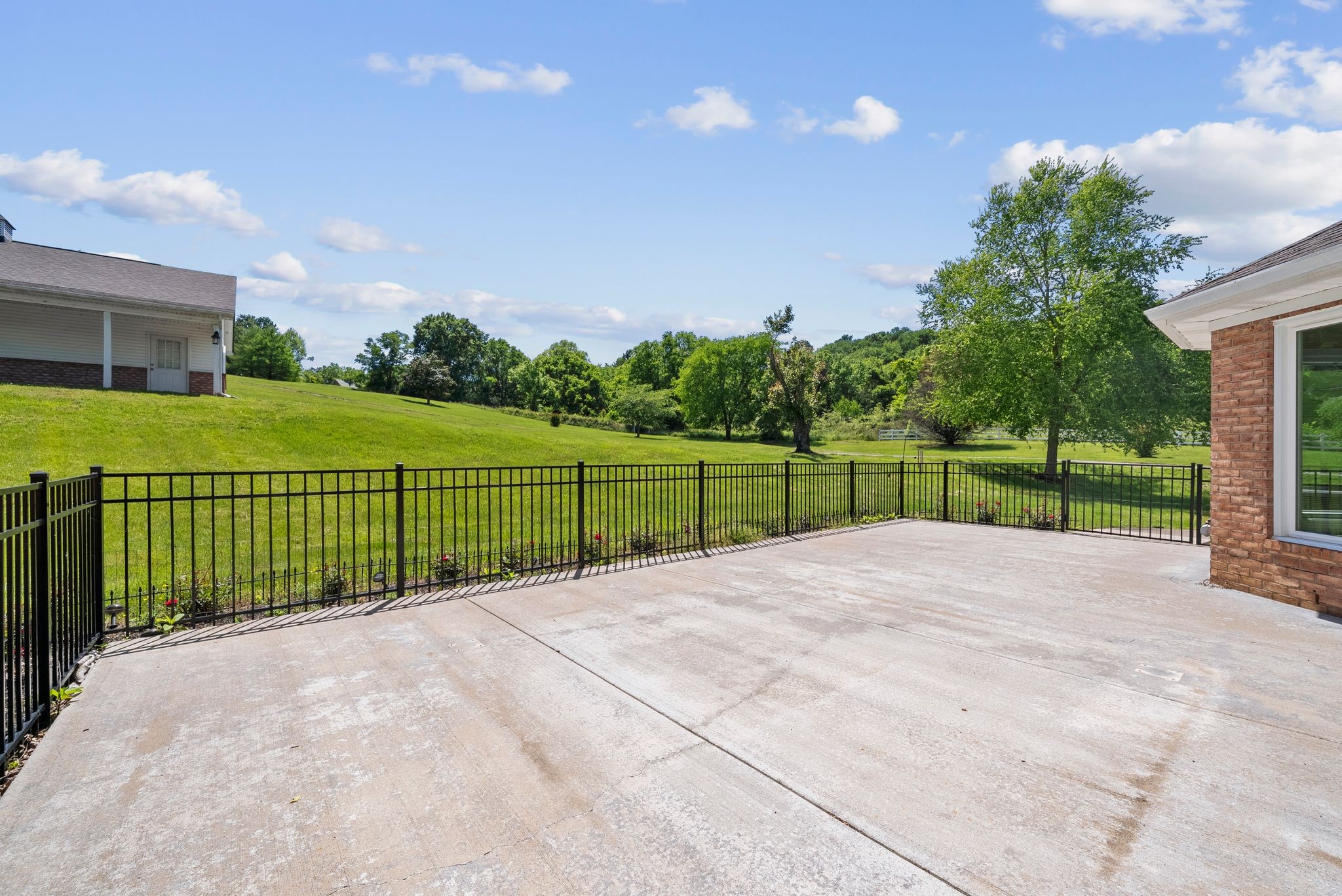 1834 Baker Road Goodlettsville TN 37072