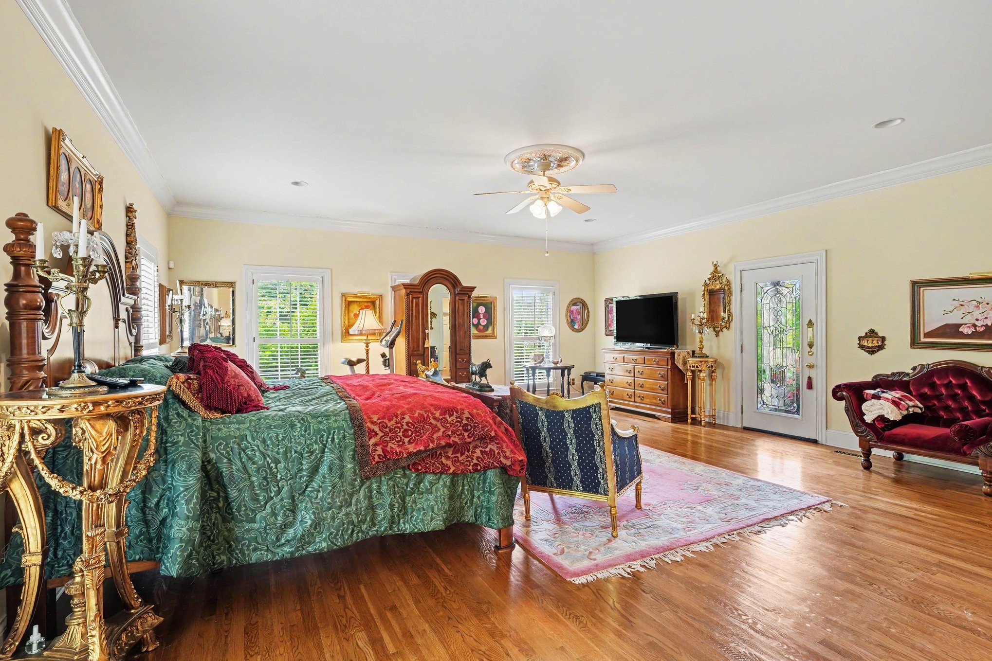 1523 North Main Street Mount Pleasant TN 38474