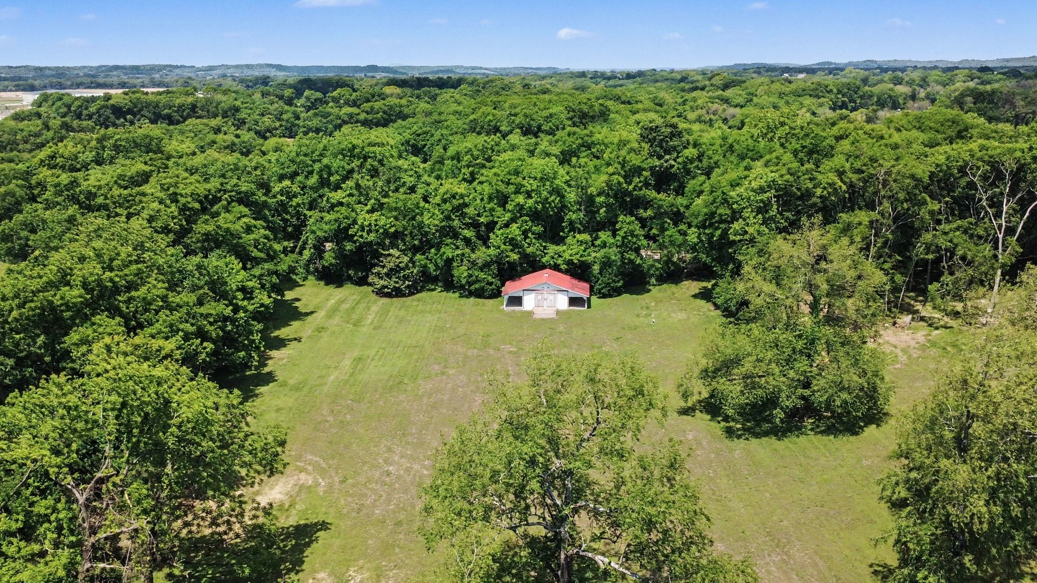 1523 North Main Street Mount Pleasant TN 38474