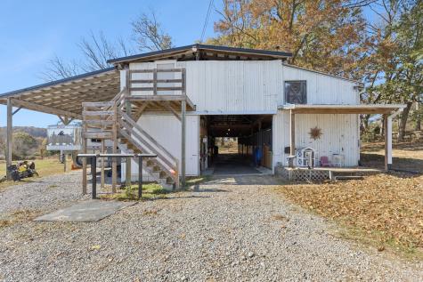 5206 SE Tater Peeler Road Lebanon TN 37090