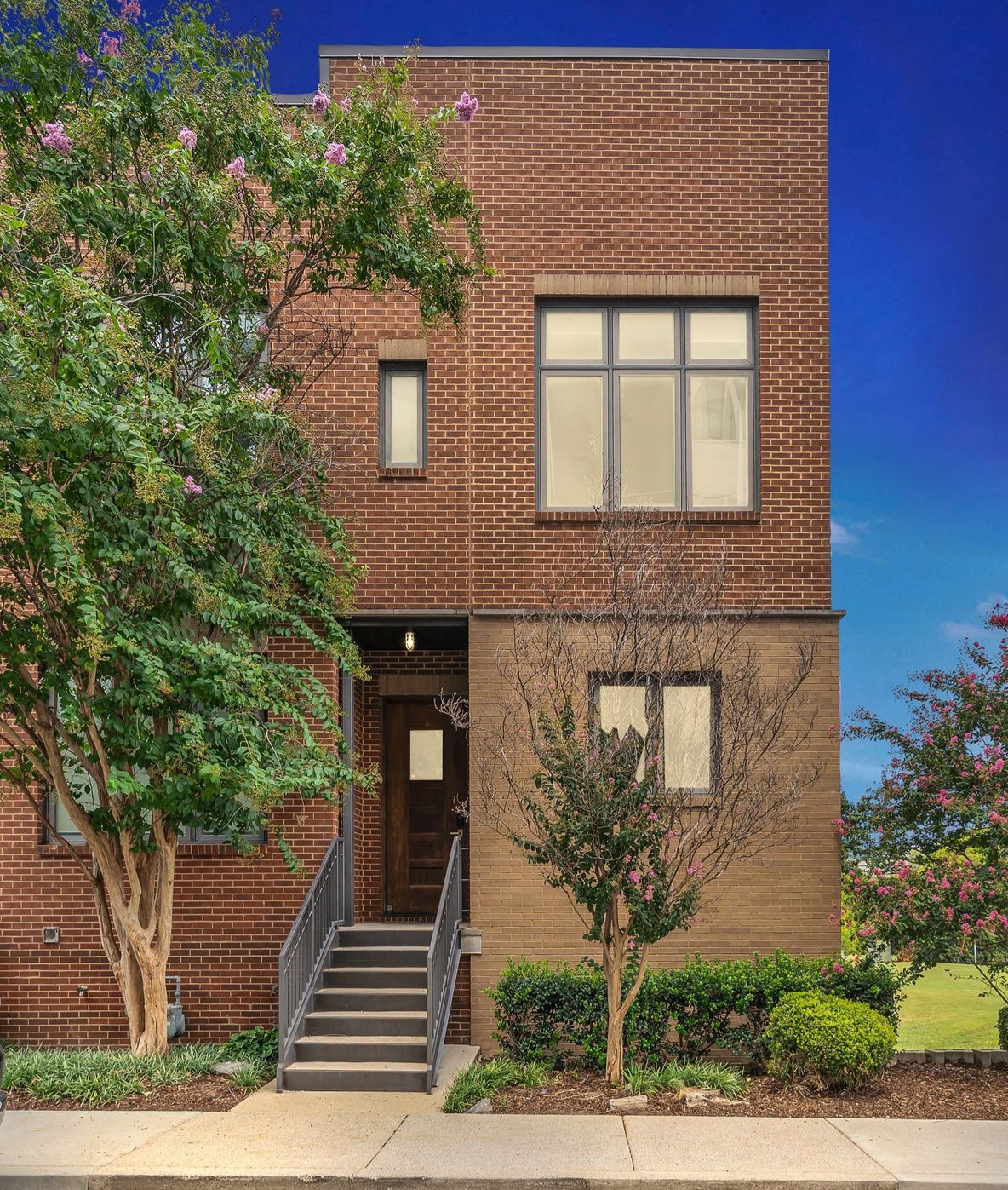 300 Van Buren Street Nashville TN 37208