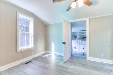 65 Duckpond Road Palmer TN 37365