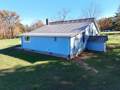 65 Duckpond Road Palmer TN 37365