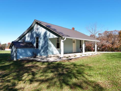 65 Duckpond Road Palmer TN 37365