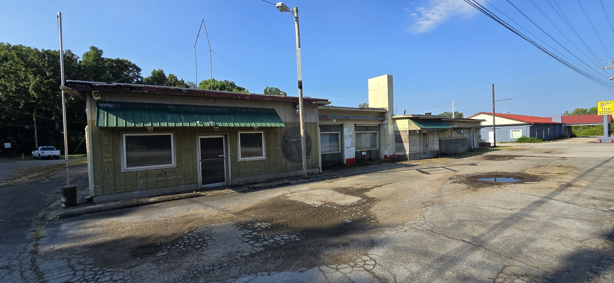 212 Broadway Avenue New Johnsonville TN 37134