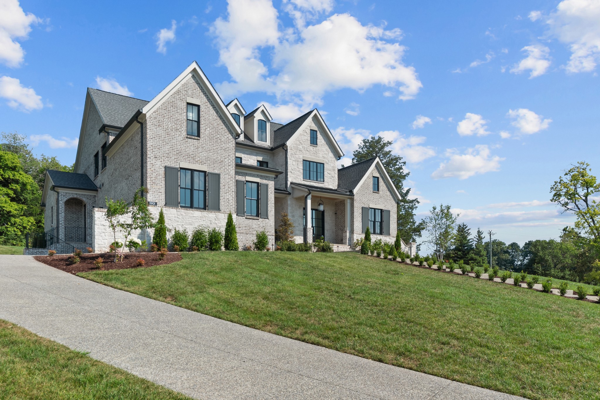 9900 Amarosa Court Brentwood TN 37027