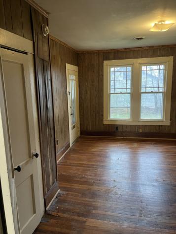 118 Swan Avenue Hohenwald TN 38462