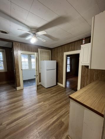 118 Swan Avenue Hohenwald TN 38462