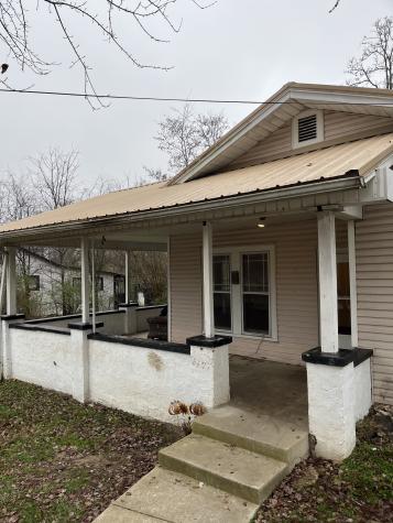 118 Swan Avenue Hohenwald TN 38462