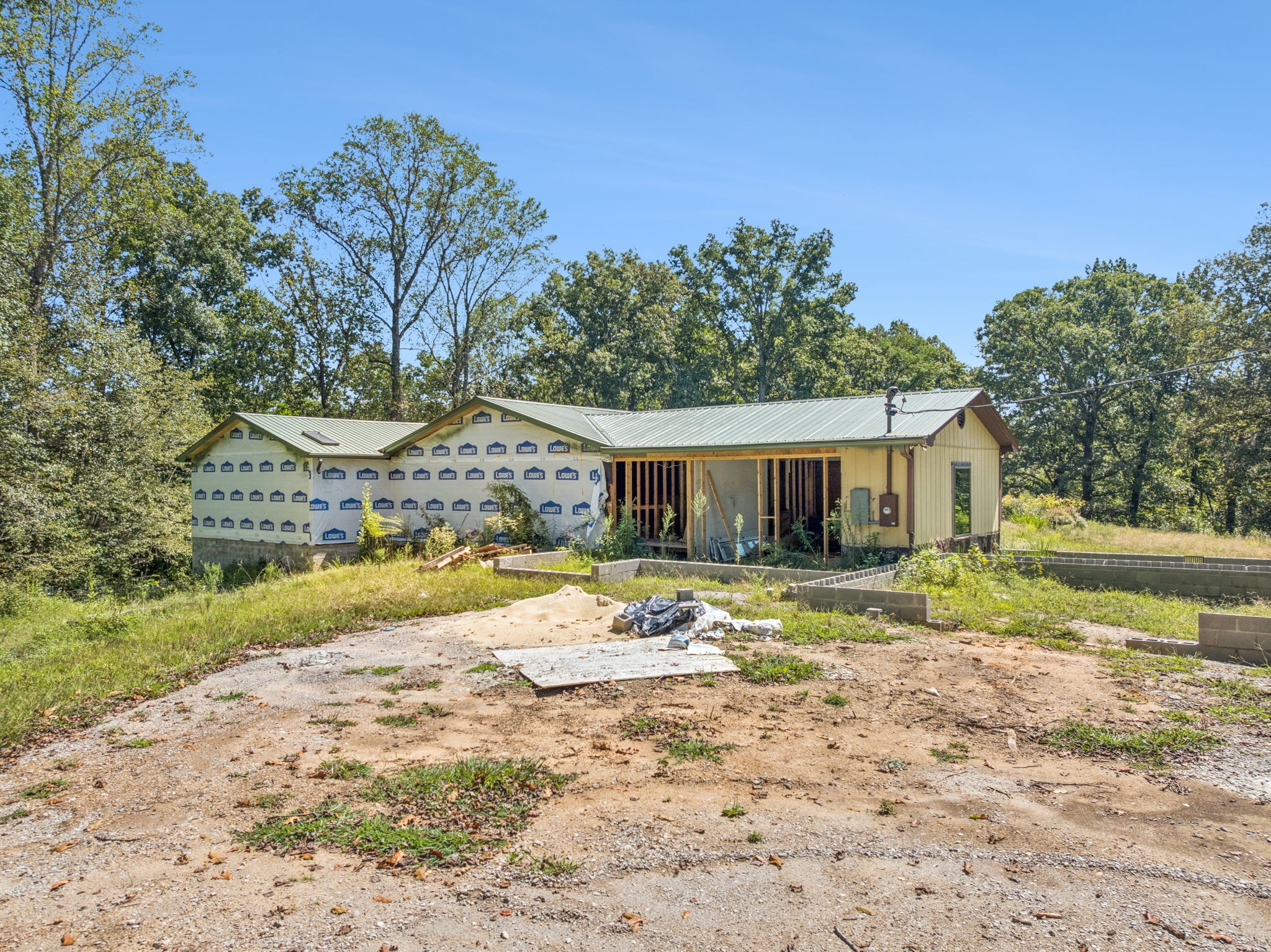 8272 Burgess Falls Road Baxter TN 38544