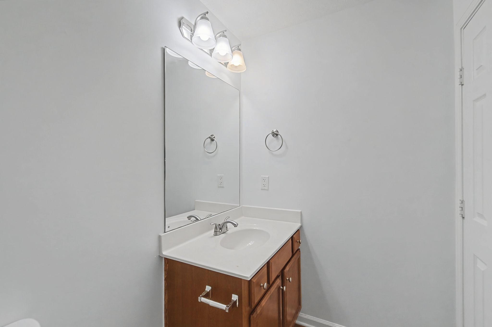 8060 Logan Drive La Vergne TN 37086