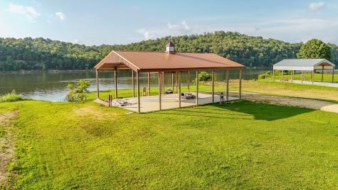 753 River Front Drive Clifton TN 38425