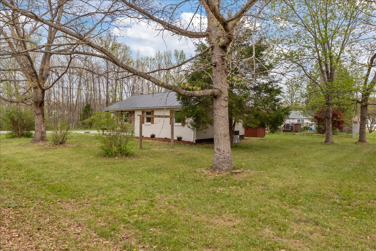 118 A G Myatt Dickson TN 37055