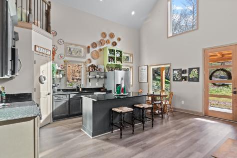 4101 Luvenia Lane Williamsport TN 38487