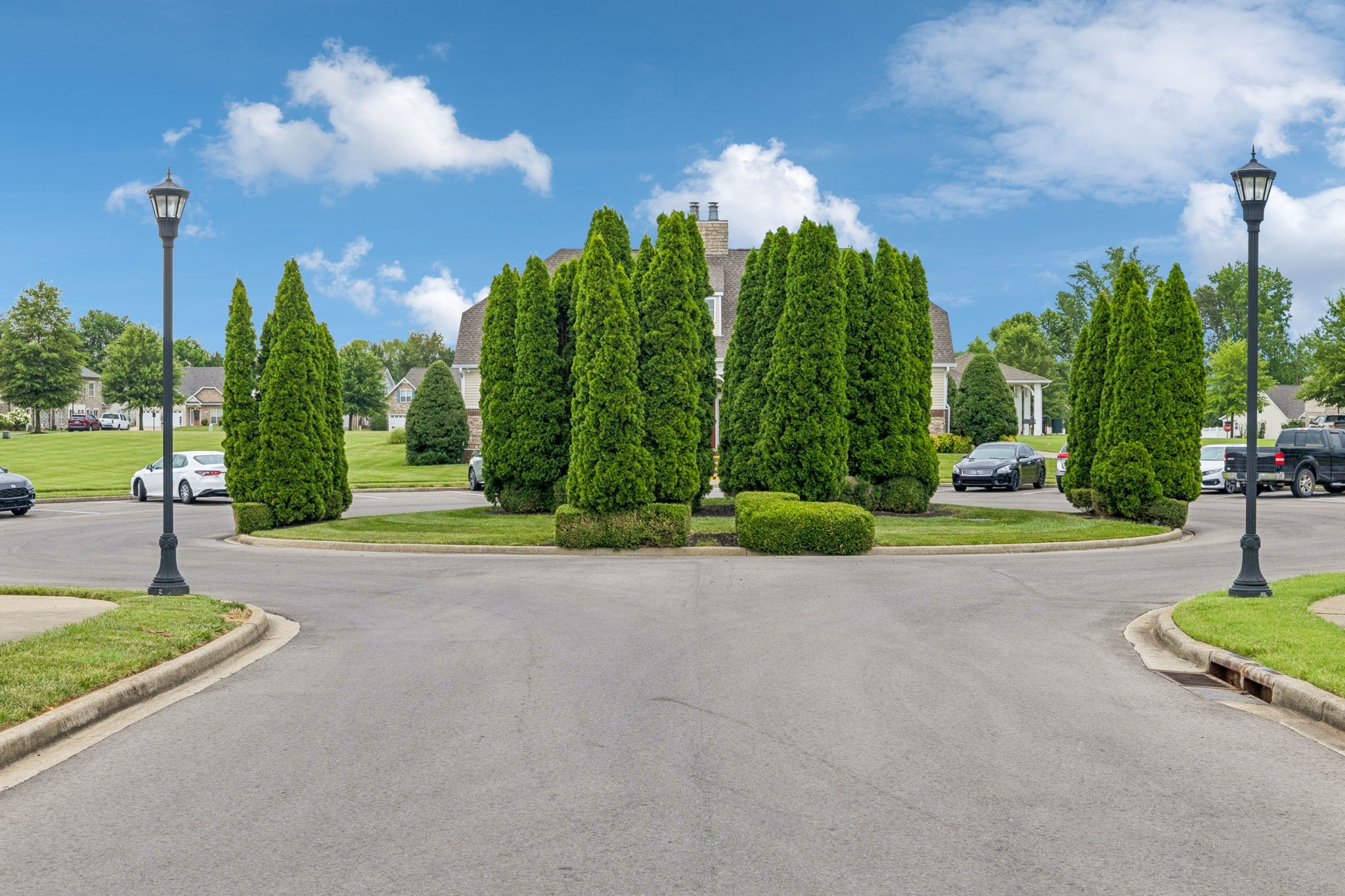188 Whitman Alley Clarksville TN 37043