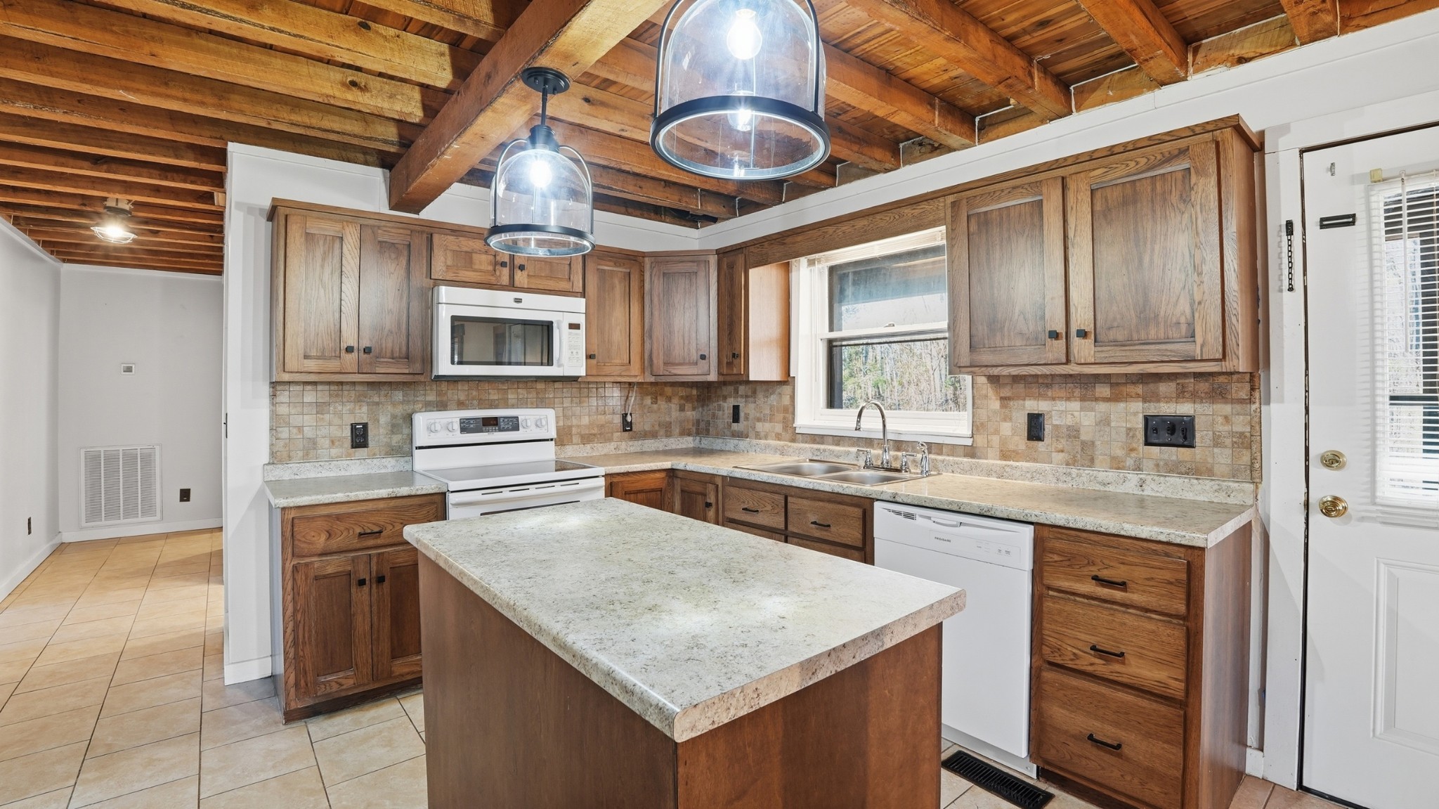 4669 Griffin Road Lynchburg TN 37352