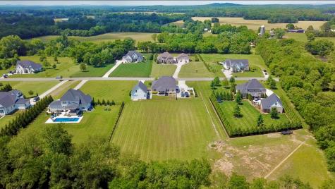 2511 Landis Court Murfreesboro TN 37128