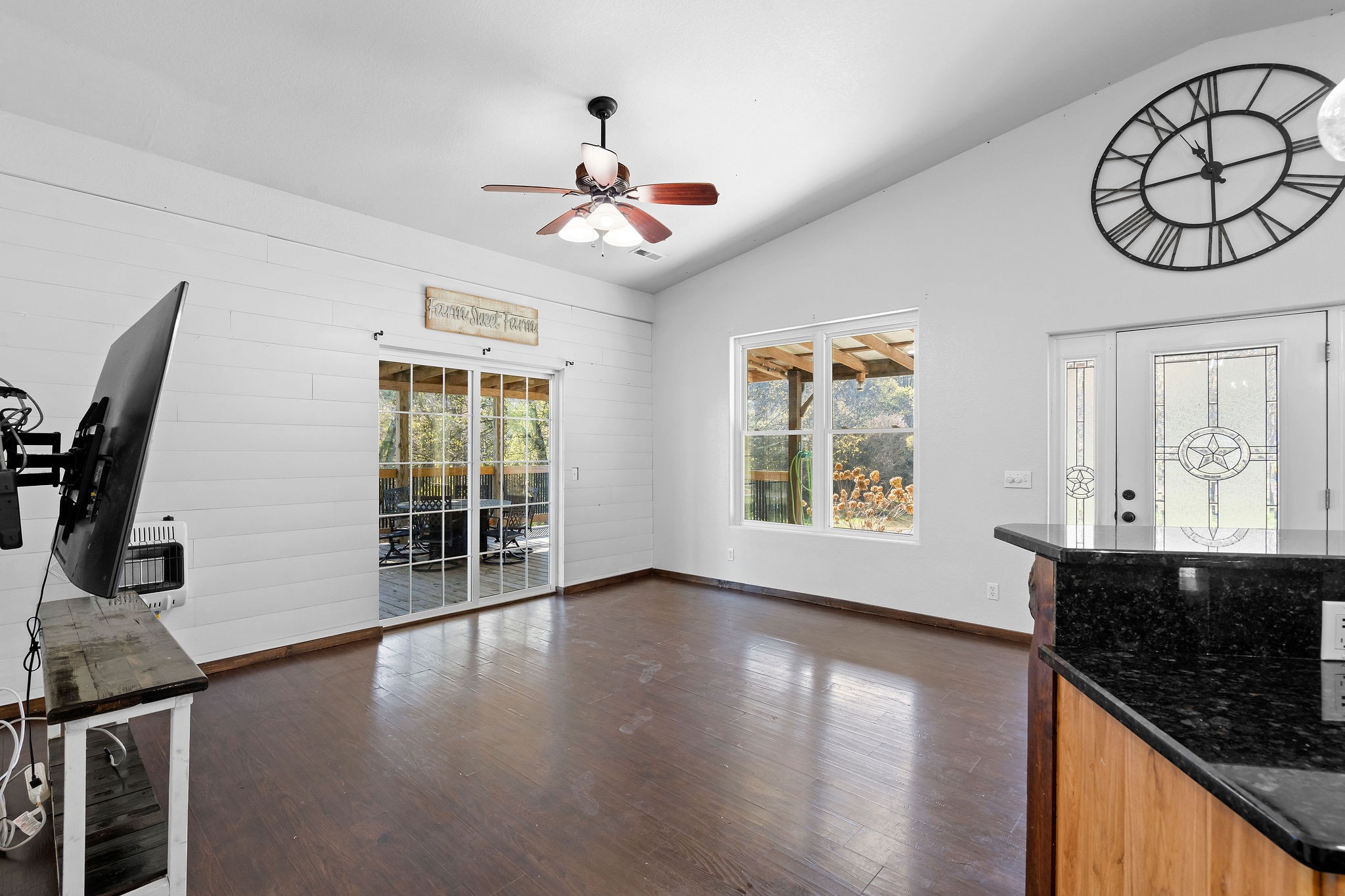 183 Puncheon Camp Lane Bell Buckle TN 37020