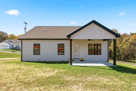 1108 Angus Way Greenbrier TN 37073