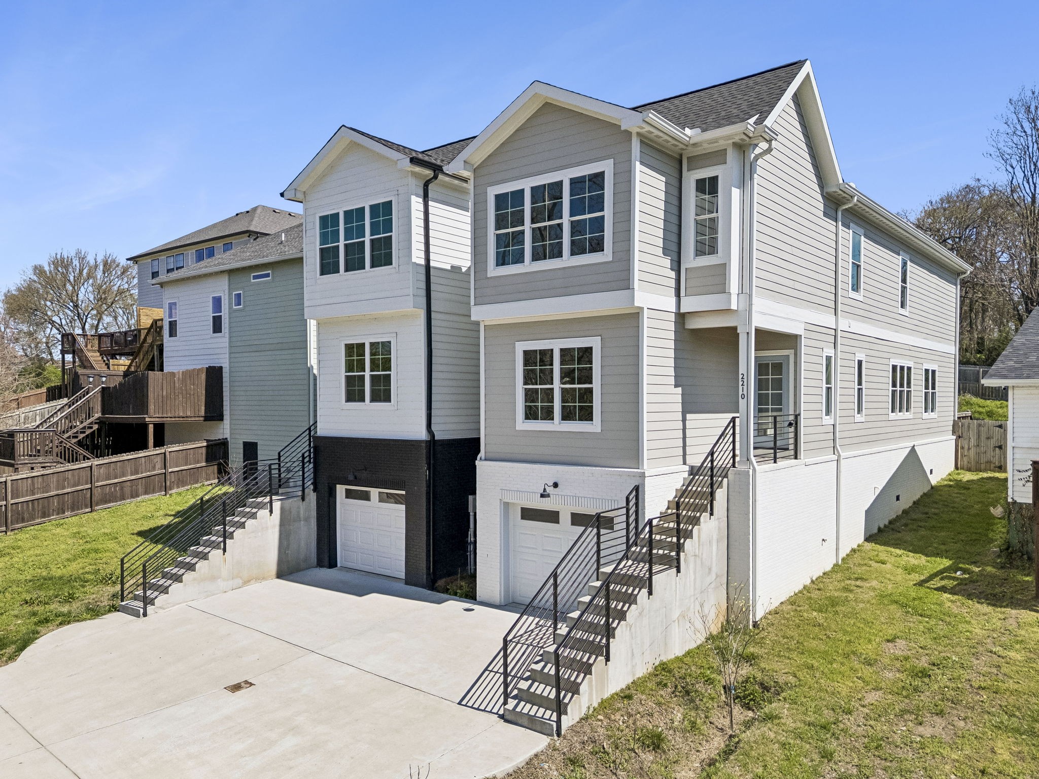 2210 18th Ave, N Nashville TN 37208