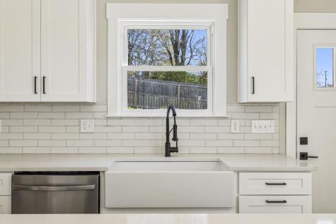 2210 18th Ave, N Nashville TN 37208