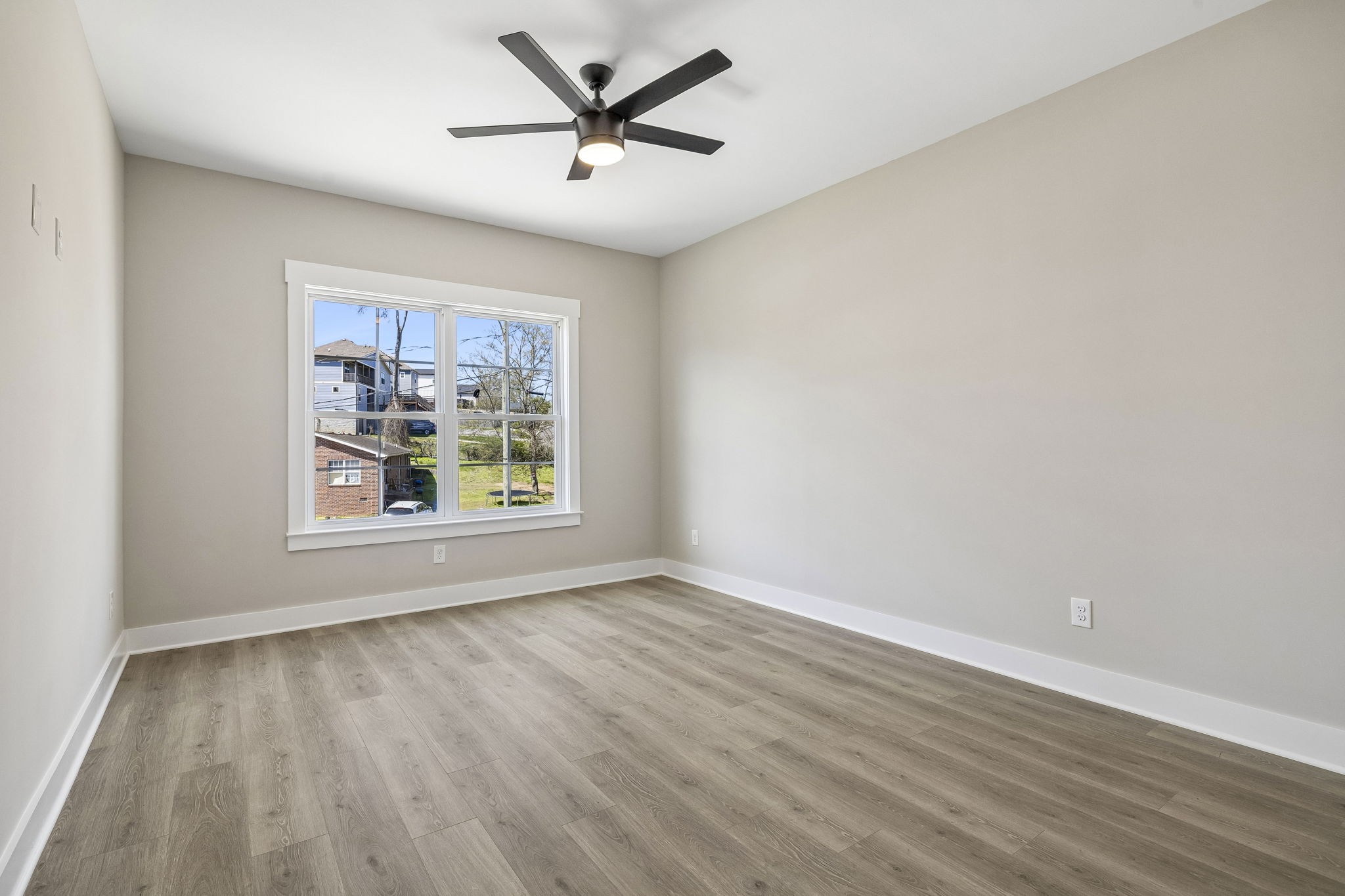 2210 18th Ave, N Nashville TN 37208