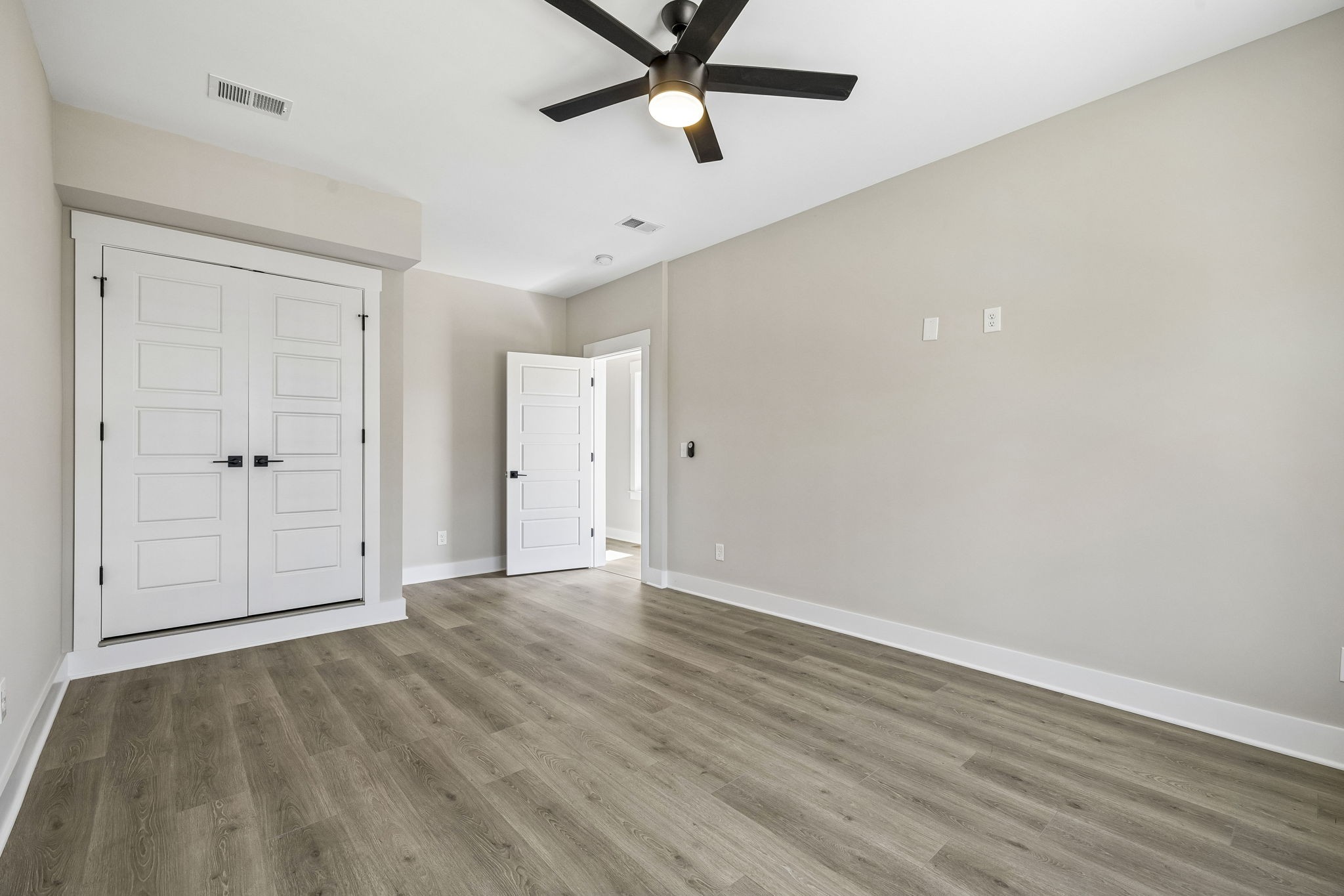 2210 18th Ave, N Nashville TN 37208