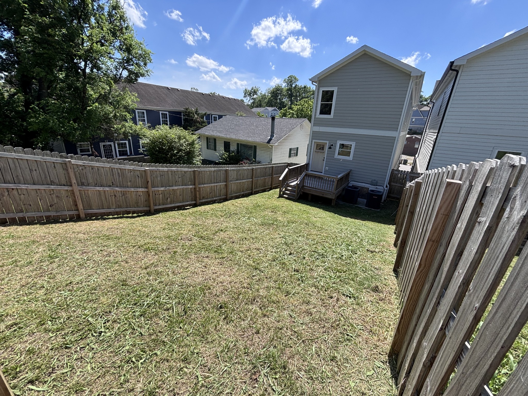 2210 18th Ave, N Nashville TN 37208