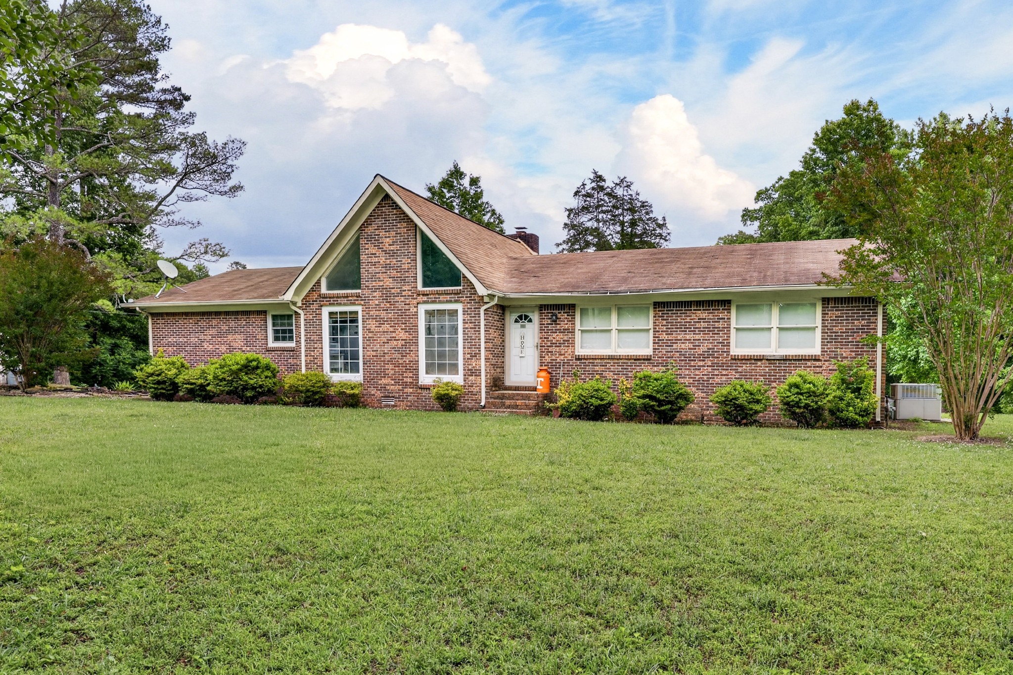 8 Sharpes Hollow Road Fayetteville TN 37334